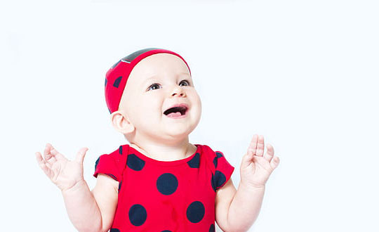 女寶寶起名時尚洋氣有寓意:經典時尚