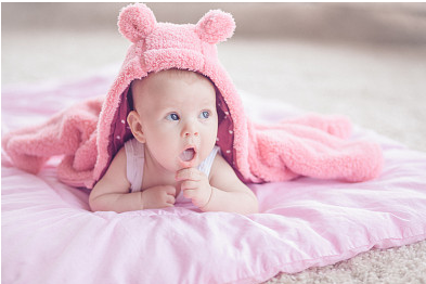 2024年屬龍女寶寶起名：寓意吉祥、朗朗上口的好名字！