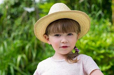 簡單大方優(yōu)雅文靜，文藝清秀的女孩名字