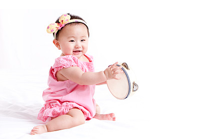 五行缺金、缺水的女孩，名字里有金、水元素