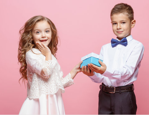 寶寶起名丨寓意春天生機(jī)勃勃的女孩名字,真是令人稱贊!