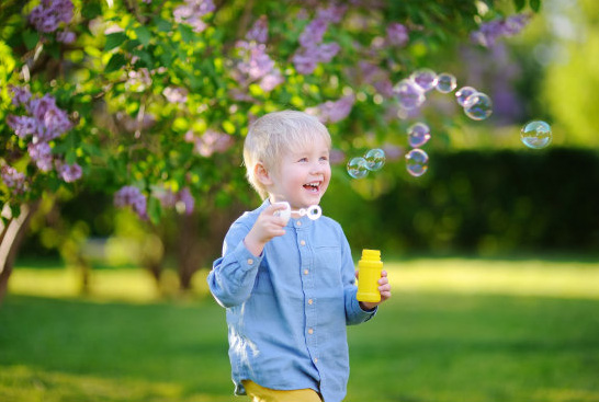 蛇年的男孩取什么名字好？2025屬蛇男孩較佳取名來了