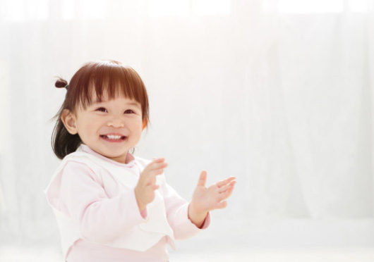 女孩取名：屬蛇女孩取名最吉利的名字，也好聽！