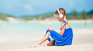 寶寶起名:蛇寶寶取名宜用哪些字,2025屬蛇男寶寶取名