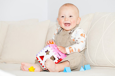 一聽就是惹不起的男孩名字，霸氣有出息的男寶寶名字