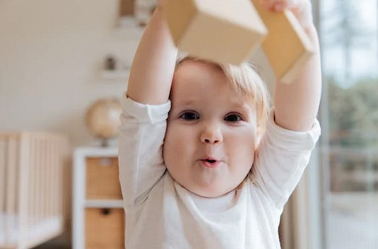 蔣姓男孩取名100分，真是越念越高貴！