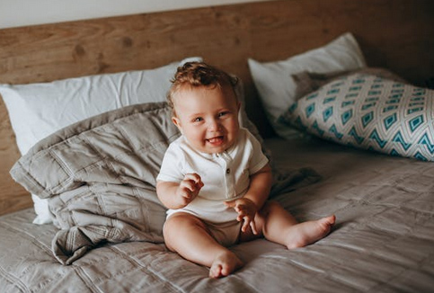 2025年蛇年寶寶起名推薦,大官大氣的男孩名字