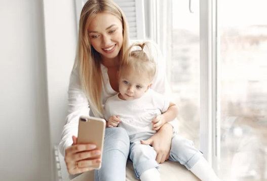 燁字適合女孩名字嗎，燁字取名女孩搭配什么字比較好