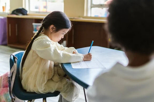 寶寶起名丨紫字取名配什么字好，帶紫字的仙氣昵稱